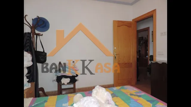 SE VENDE PISO BAJO EN ALCOLEA ZONA LA HERMITA — 13