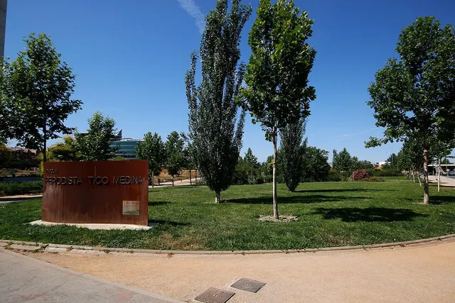 Local comercial en magnifica ubicación. Jardin de la Reina — 21