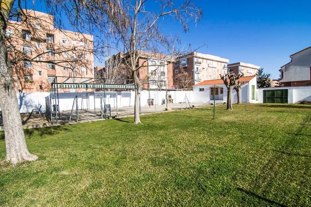 Apartamento 2 habitaciones 70m² en alquiler - Avda. Elvas
