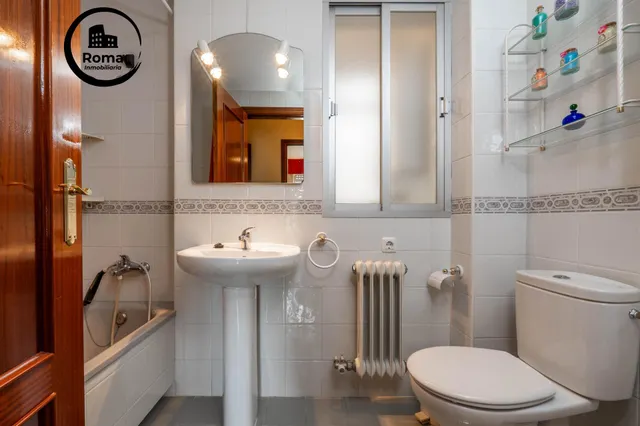 PISO DE 3 DORMITORIOS 2 BAÑOS CON PISCINA, GARAJE Y TERRAZA CON VISTAS DESPEJADAS EN PARQUE NUEVA GRANADA — 36
