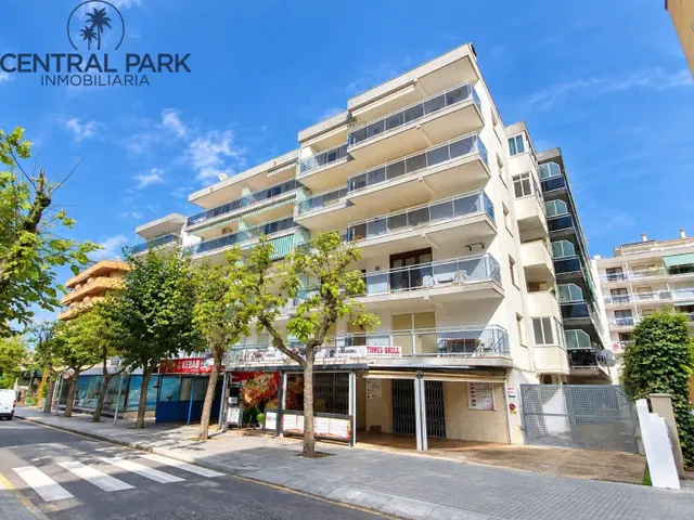 Apartamento en Salou - Licencia Turística HUTT. — 21
