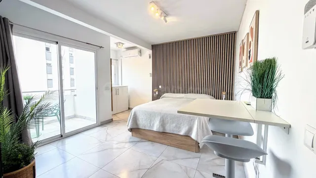 Estudio Reformado con Vistas al Mar en Torremolinos ✨ - foto 4