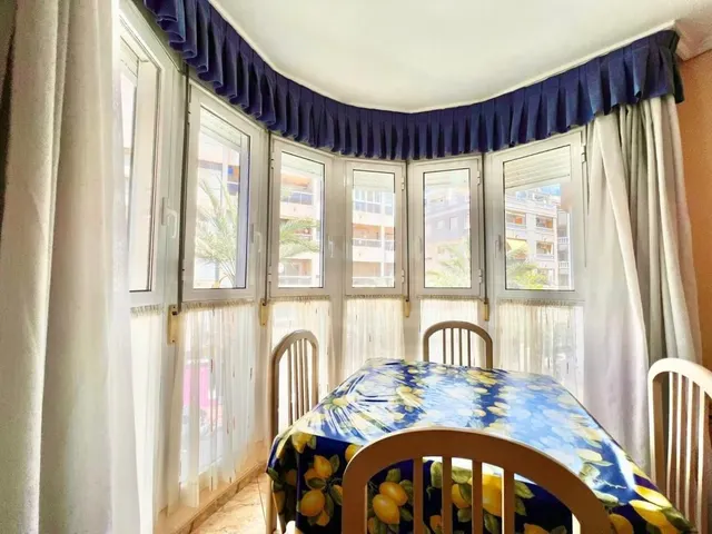 Apartamento 2 habitaciones 72m² en venta - Estacion de autobuses — 15