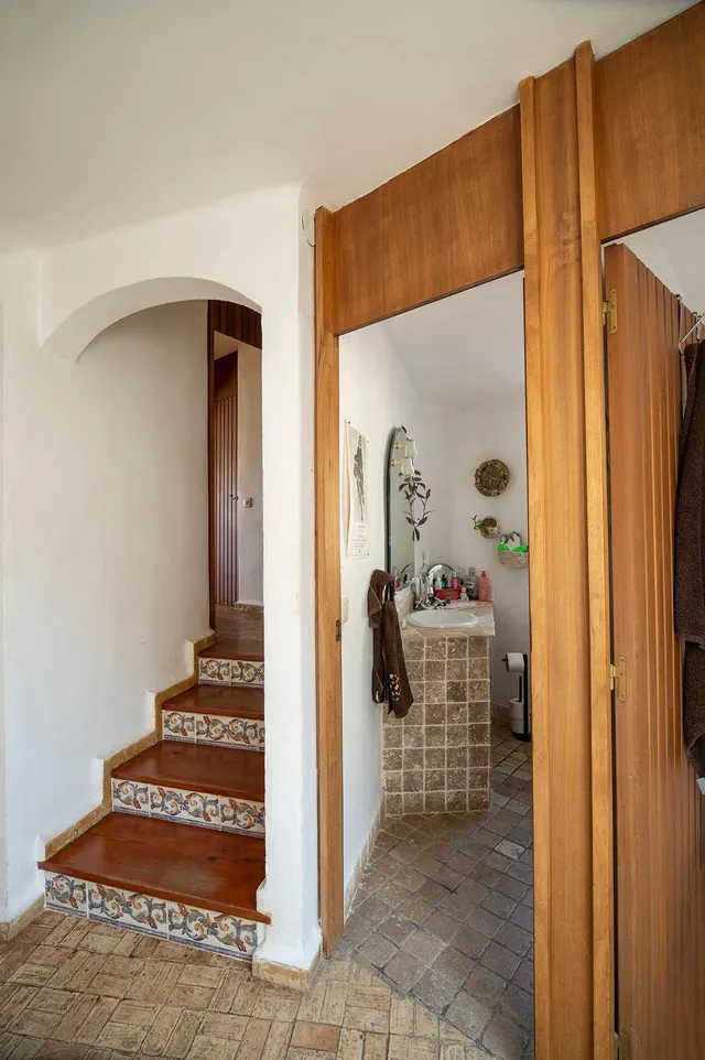Villa con el encanto de una casita de campo con vistas al mar en Jávea — 18