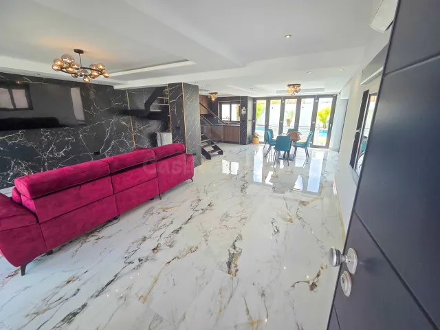 Casa 5 habitaciones en venta - Los Urrutias - foto 4