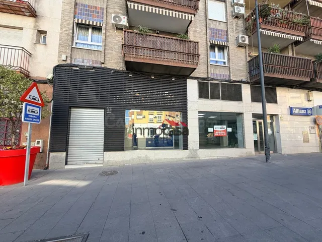 Local comercial 185m² en alquiler - San Miguel — 2