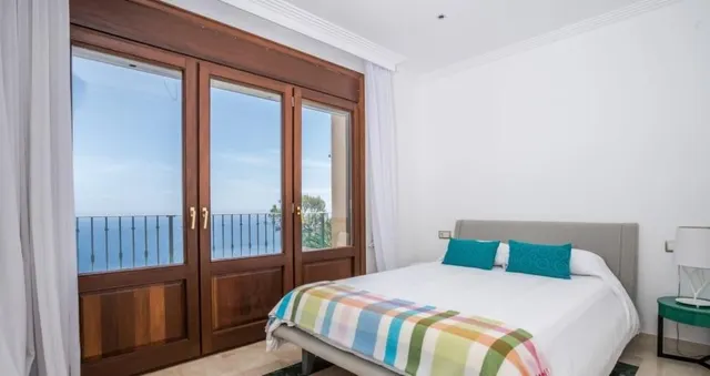 MANSIÓN EN PORTICHOL, JÁVEA. — 34