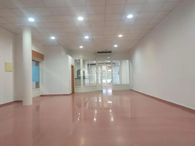 SE VENDE O SE ALQUILA LOCAL COMERCIAL VACIO EN EL CENTRO DE ASPE — 2