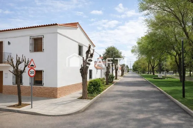 VIVIENDA DISPONIBLE EN CINCO CASAS Sin cobrar comisión al co - foto 3