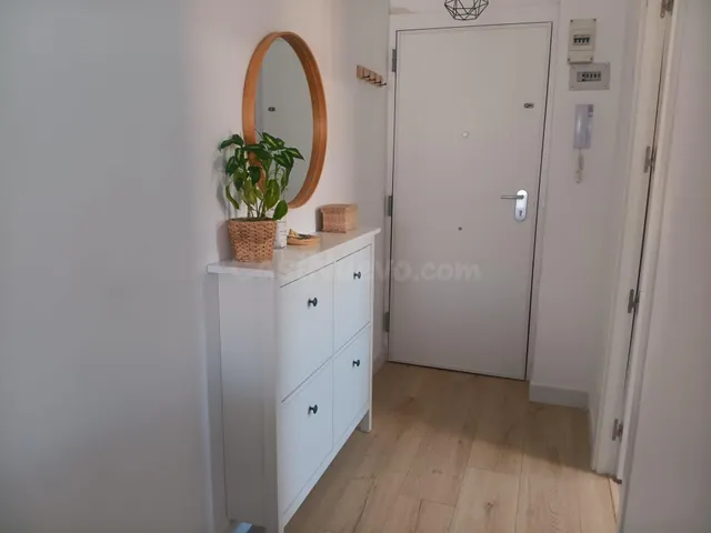 ✨ ¡Piso reformado con terraza y vistas despejadas en Barriad