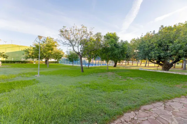 Tu casa, tu jardín, tu familia y tu proyecto de vida en Urbanización MONTERREAL (Torrent) — 37
