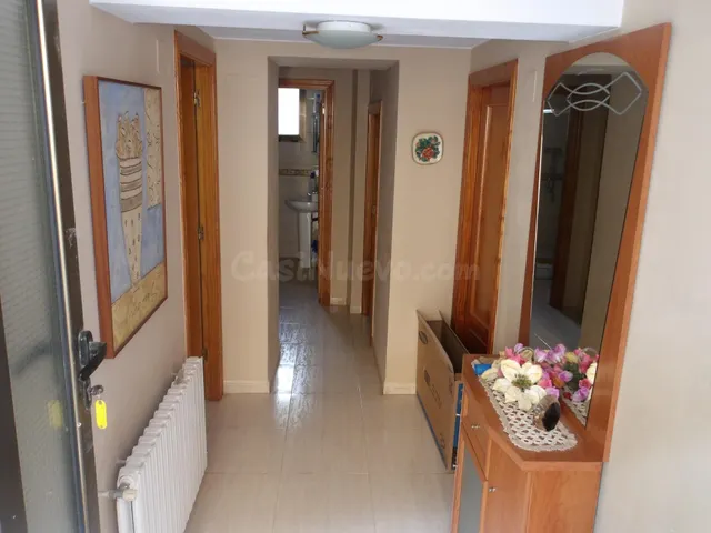 CASA EN VENTA EN MONREAL DEL CAMPO - foto 2