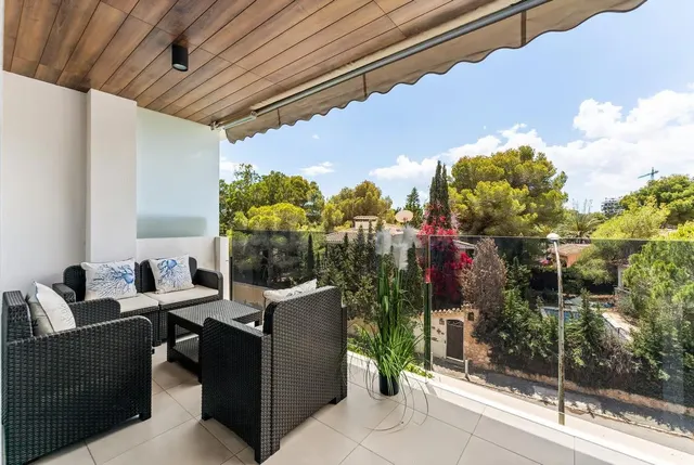 APARTAMENTO DE 2 DORMITORIOS EN CAMPO AMOR (ORIHUELA COSTA)