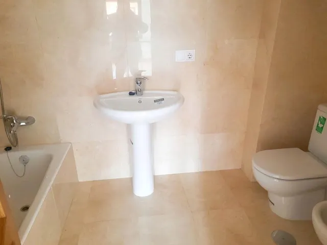 ✨ ¡oportunidad única en la zona alta de Ponferrada! ✨ — 6