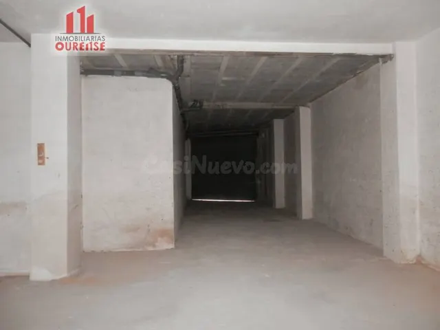 CÉNTRICO LOCAL COMERCIAL CON ENTRADA POR DOS CALLES - foto 3