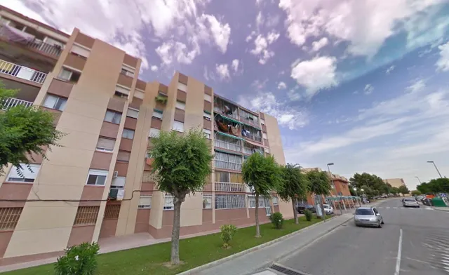 Venta de Piso ALQUILADO en AVENIDA SAN SALVADOR 116 Tarragon - foto 3