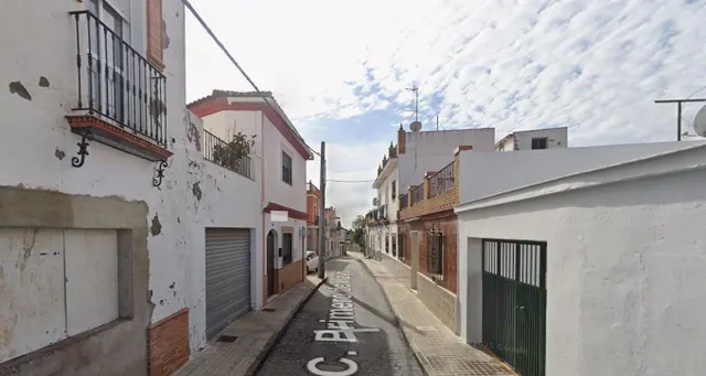 CASA EN VALENCINA DE LA CONCEPCION