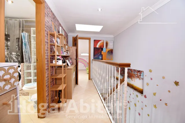 Inmejorable ubicación en pleno centro y vistas despejadas en este ático dúplex exterior con terraza — 39