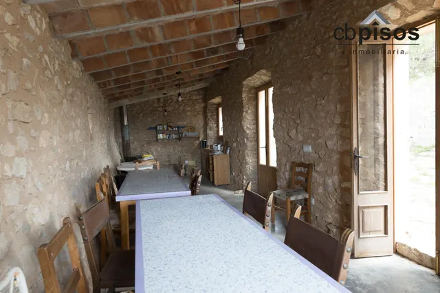 SE VENDE EXCLUSIVA FINCA RÚSTICA EN FELANITX — 41