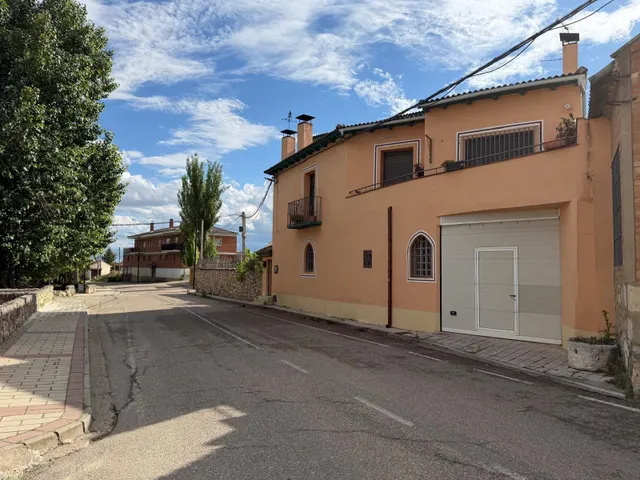 Casa en venta en Geria (Valladolid) — 28