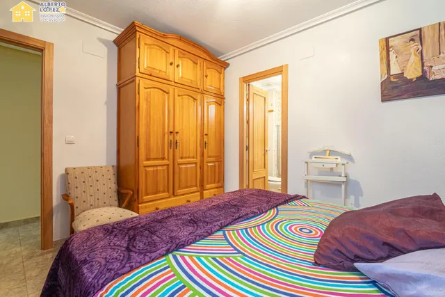 Vivienda con terraza , vistas despejadas, privacidad y orientación a medio día — 24