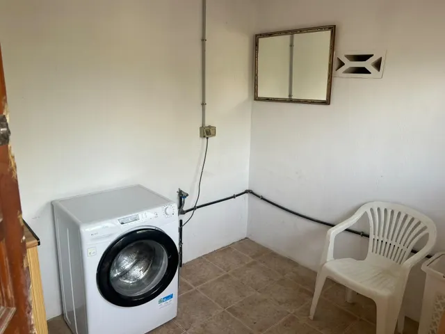 Chalet en Orito en urbanización La Capitana — 27
