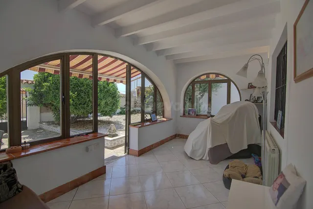 Villa de una sola planta en venta en Calpe - foto 5
