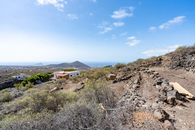 Terreno rústico con vistas panorámicas en San Miguel de Abona — 14
