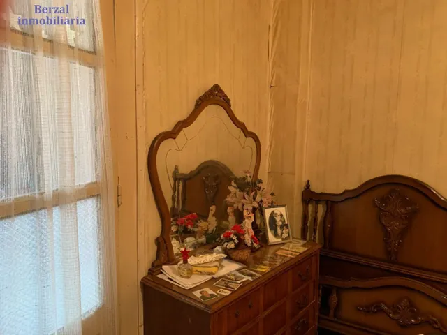 Casa de pueblo en venta en Entrena. Para reformar, con muchas posibilidades, — 8