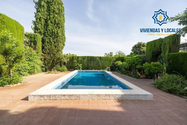EXCLUSIVA FINCA CON 30.000 m2 DE SUELO URBANIZABLE EN OGÍJAR - foto 2