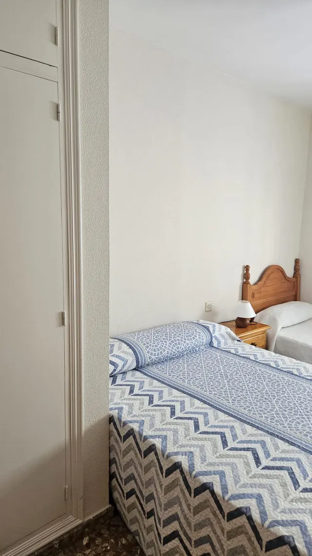 Casa adosada de 4 dormitorios con gran porche, patio y terraza en el centro de Chipiona — 31