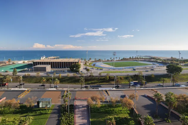 PISO CON VISTA AL MAR — 7