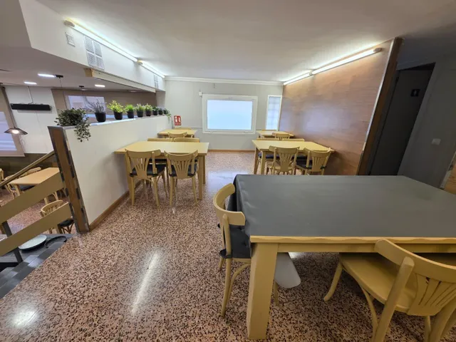 Traspaso bar-restaurante en Igualada zona poble sec!! — 21