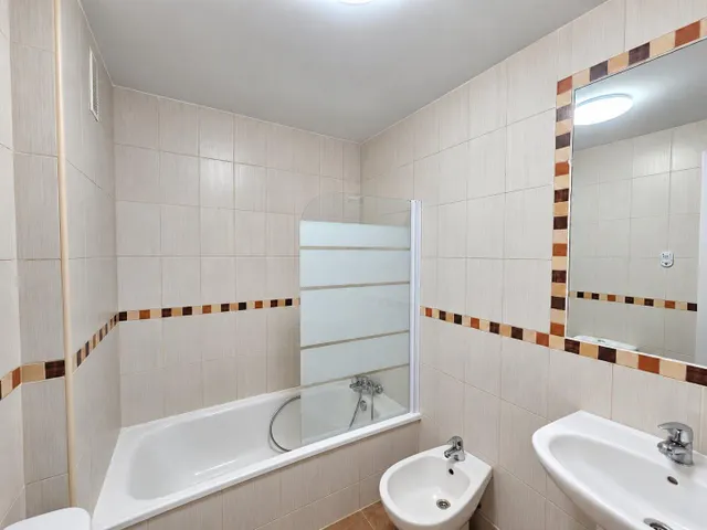 Apartamento de 2 dormitorios con vistas al mar, amplia terraza y aparcamiento en Hacienda Casares — 23