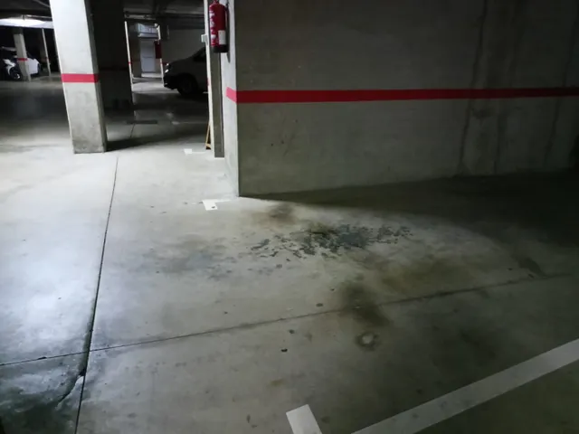 SE VENDE PLAZA DE PARKING EN VIC, ZONA CENTRO - foto 5