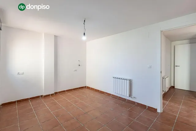 PRECIOSO CHALET EN LOMA VERDE — 26