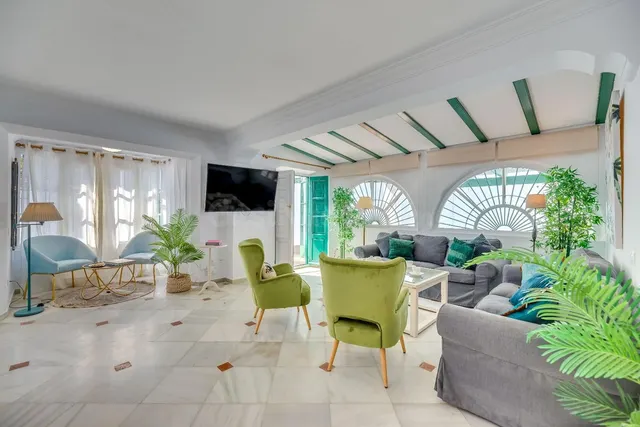 Chalet 5 habitaciones 224m² en venta - Marbella - foto 4