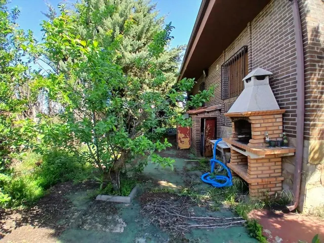ESTUPENDA CASA  CON JARDIN EN VILLAREJO DE ORBIGO — 30