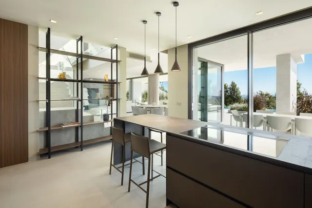Chalet 5 habitaciones 540m² en venta - Costa del Sol — 13