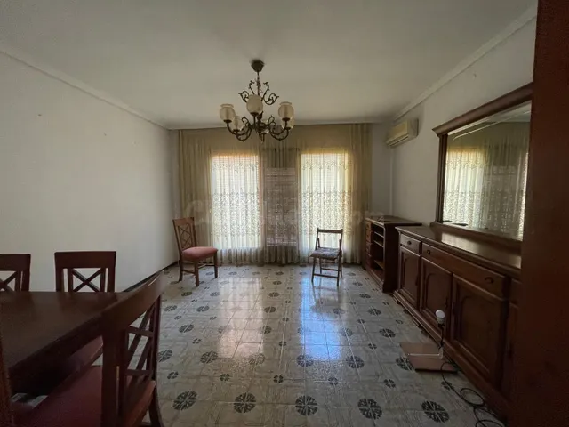 Casa de pueblo de 3 plantas en Benicarló con garaje, chimene - foto 5