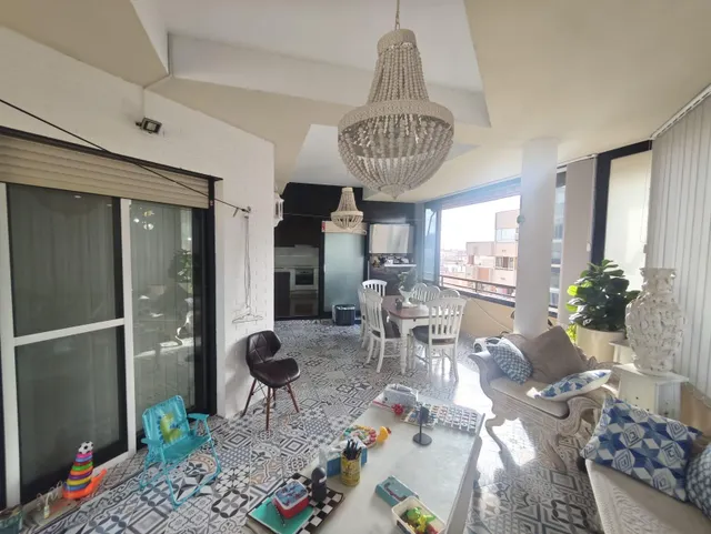 ÁTICO EN ALICANTE CON GRAN TERRAZA