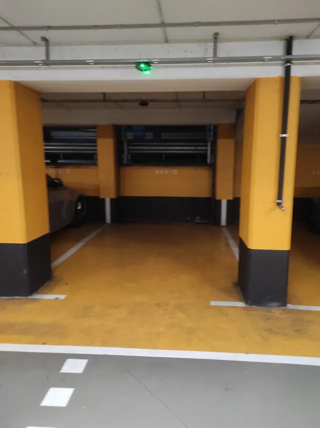 PLAZA DE GARAJE EN PLAZA ROJA — 9