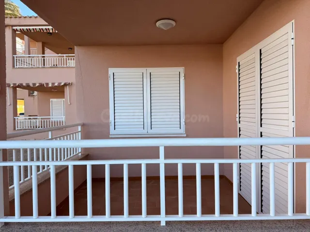 Amplia Vivienda en Planta Baja en Las Góndolas en el km 18 d - foto 2