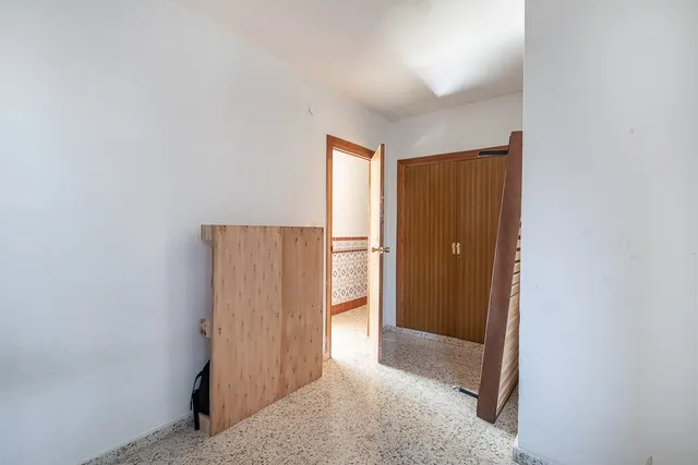 Edificio en Zaidín — 30