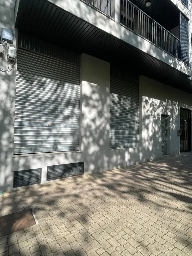local comercial obra nueva zona Veintiuno - foto 5