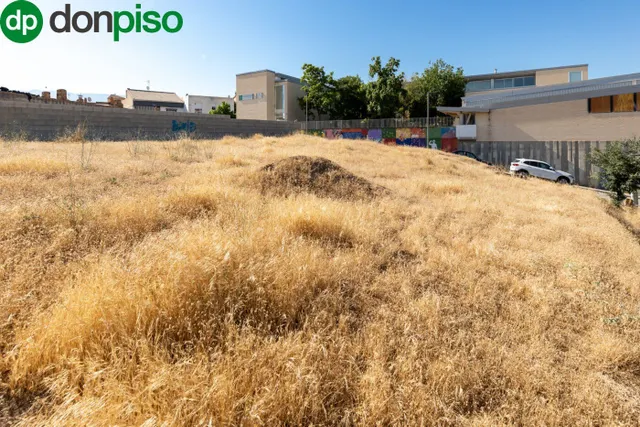 Venta de solar urbano de 258 m2 en Otura (Granada) — 12