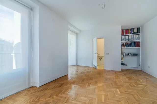 Piso  Ideal Para Reformar  Calle San Lorenzo — 9