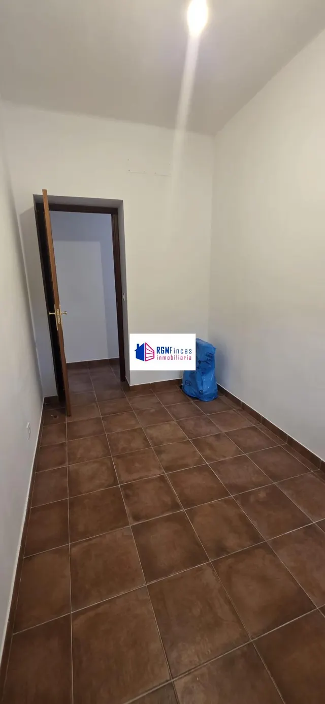 Piso 3 habitaciones 84m² en alquiler - Reina Mercedes - Heliópolis — 17