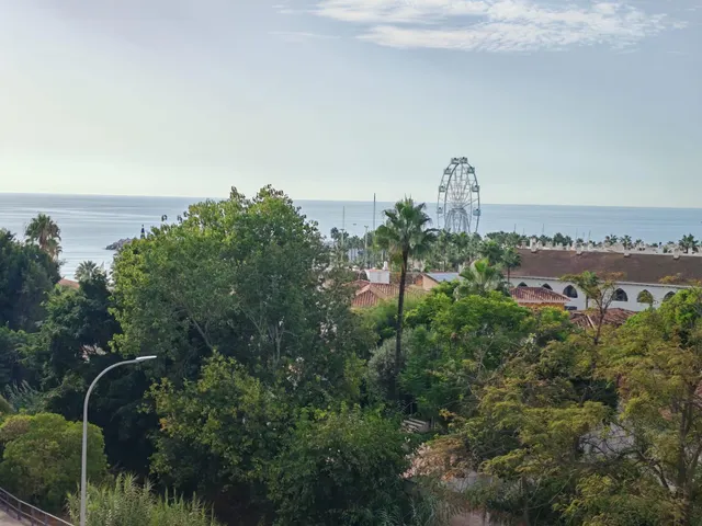 Espectacular dúplex con grandes terrazas y vistas, a 250 m de la playa Carihuela — 12