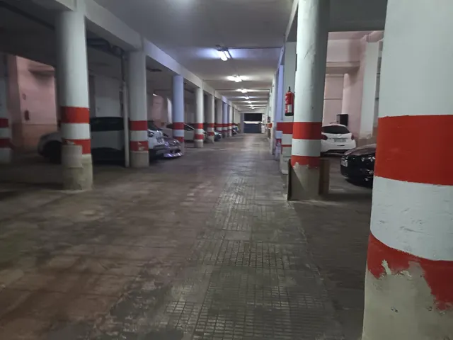 SE VENDE GARAJE / ALTOZANO / FRENTE MERCADONA — 2